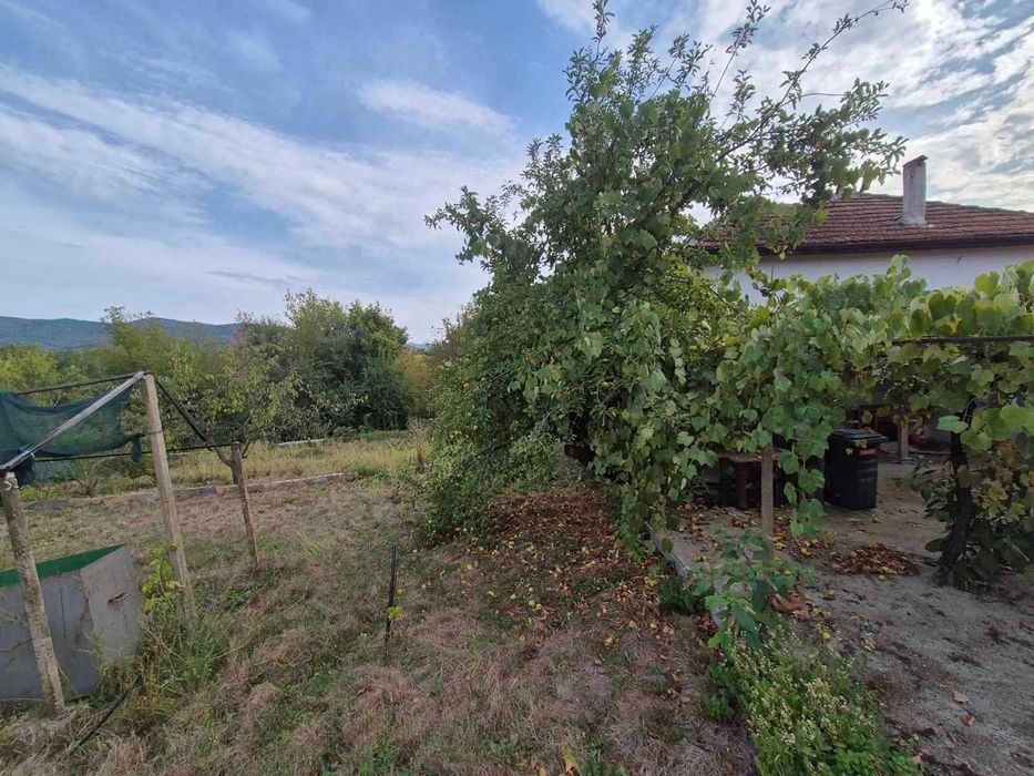 Продава се Къща в с. Горско ново село, Област Велико Търново - 100 кв.м за 300 €/кв.м - Снимка #18