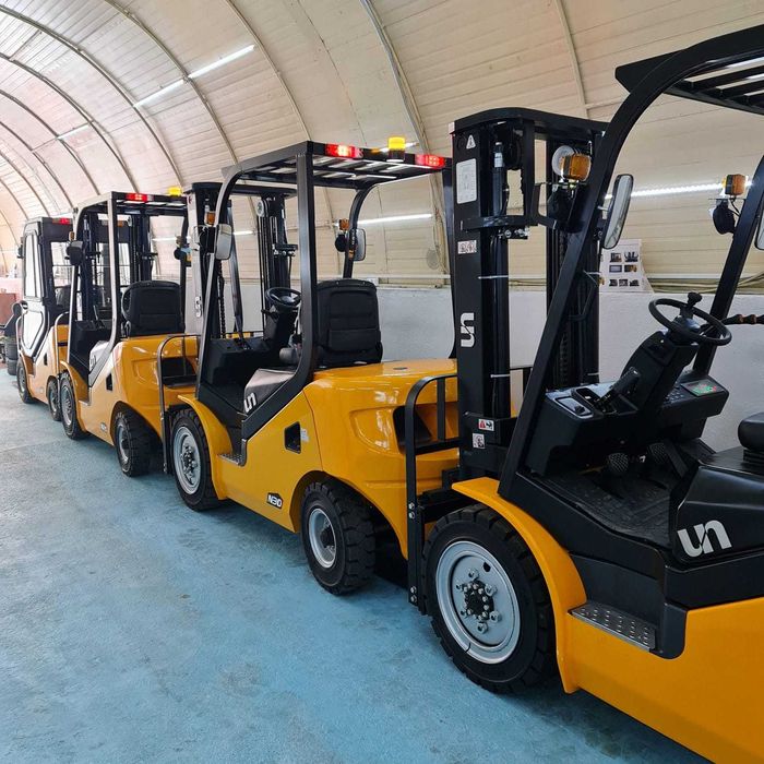 Stivuitor Diesel 2000 kg UN – Nou, Catarg Duplex, Pret Avantajos