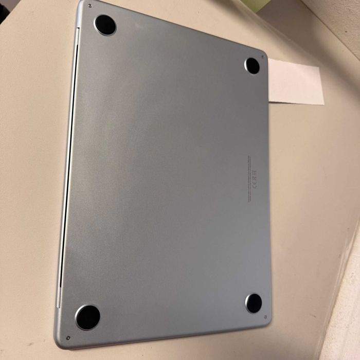 Laptop Maxbook Air 13inch 2025 M4 100%, 35 cicluri (AG15 Gara 1 B34172.1) Garantie 2 ani!