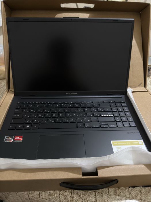 Nootebook Asus Vivobook go 14/15