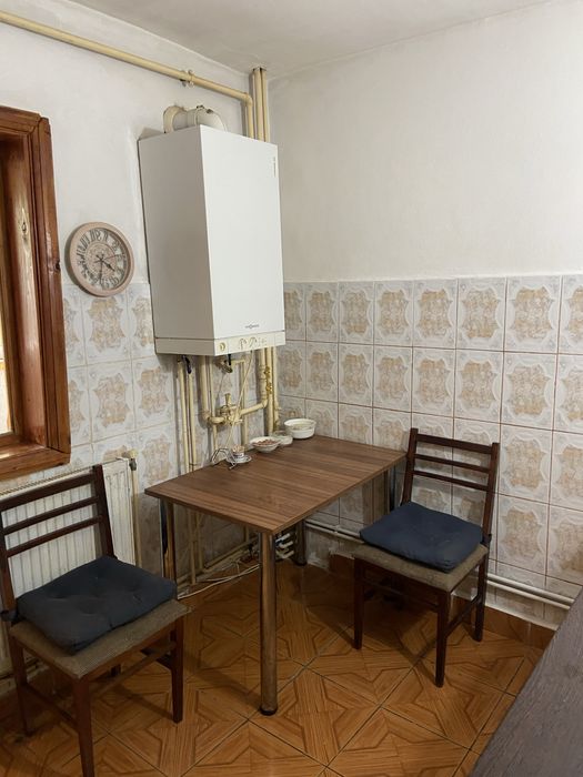 Vand apartament 3 camere