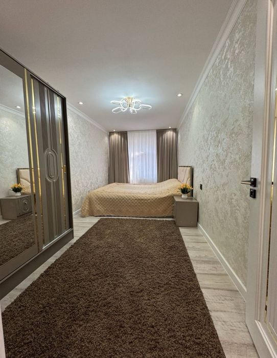 Чиланзар -2. Паспорт. Стол.  2в3комн. Кирпич. 50м2