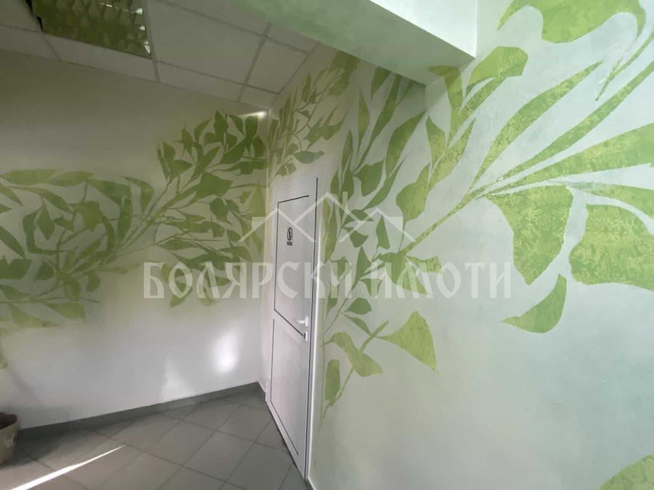 Дава се под наем Офис в Велико Търново, Център - 120 кв.м за 1355 € - Снимка #6