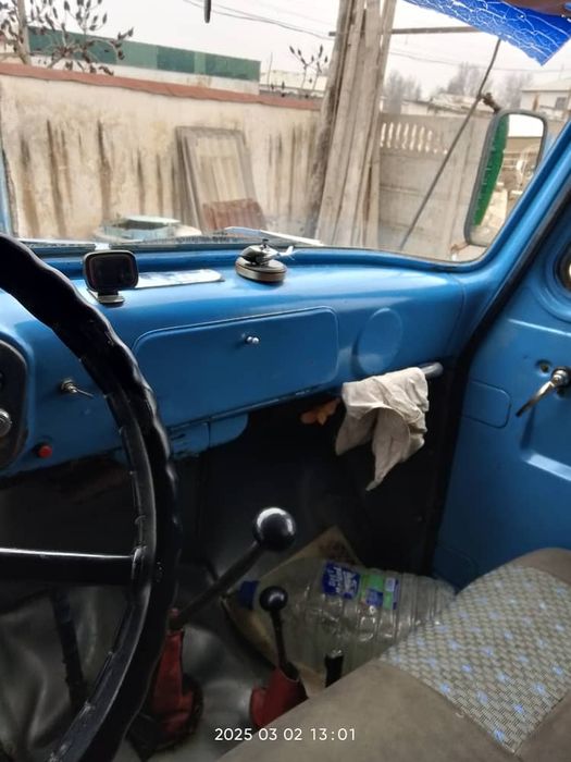 Gaz 53 somasval sotiladi.