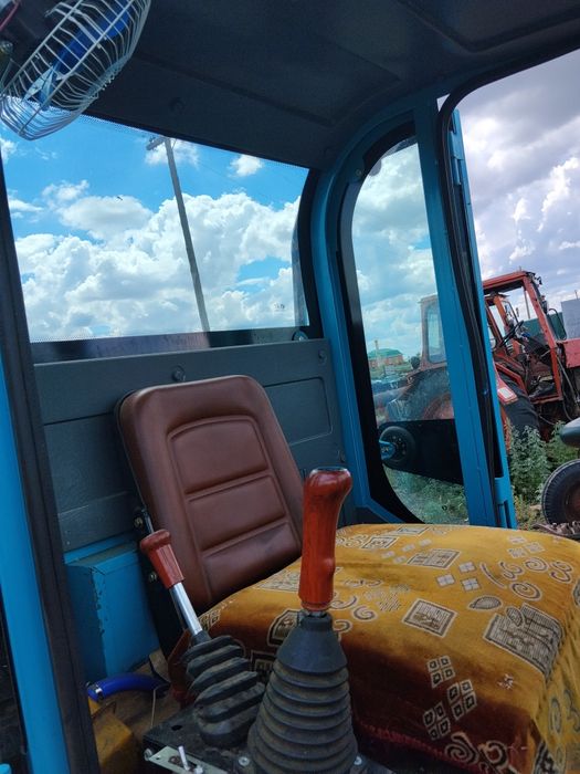 Продаю мини погрузчик