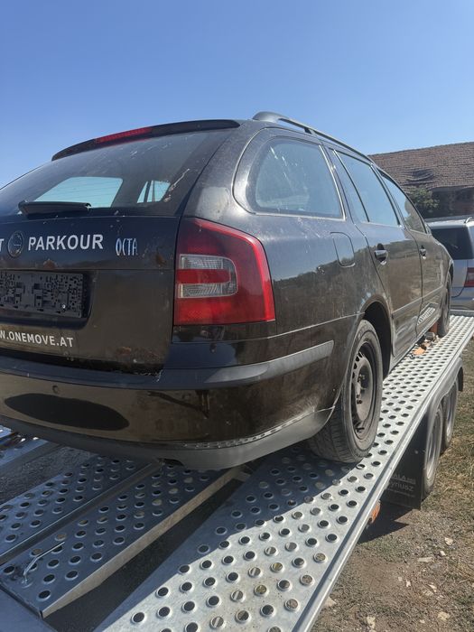 Skoda Octavia 2.0TDI На части!