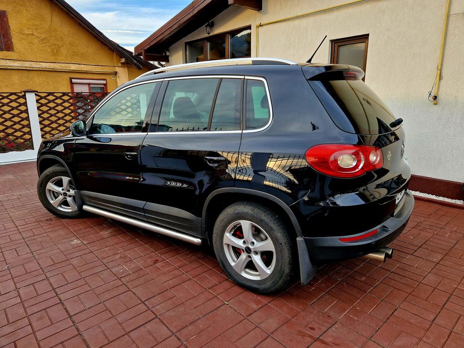 Vând Volkswagen Tiguan  an 2011