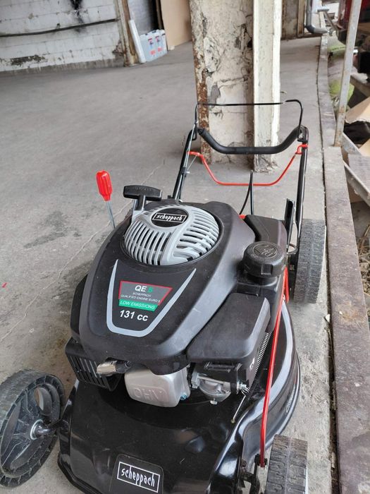 бензинова самоходна косачка