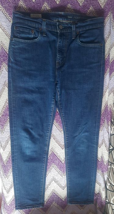 Blugi diferite modele