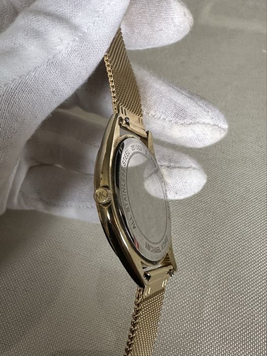 Michael Kors MK3282 Slim Runway