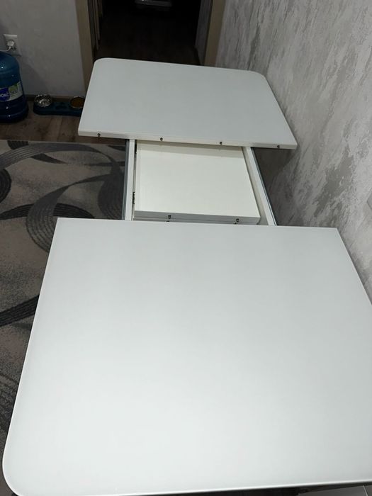 Продам диван и стол