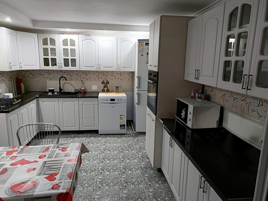 Vila individuala de închiriat-4 dormitoare