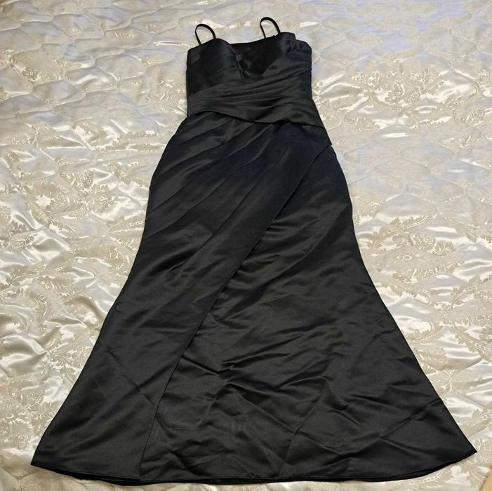 Вечернее платье, страна Испания