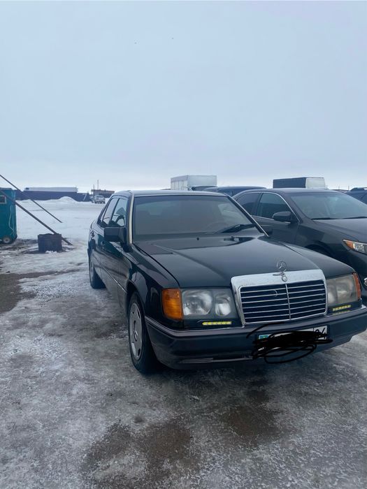 Продам Мерседес w124, 111 движок