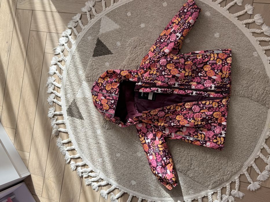 Куртка демисезонная для девочки reima