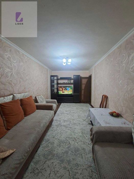 4х комнатная квартира в кирпичном доме, со всеми удобствами, Вокзал