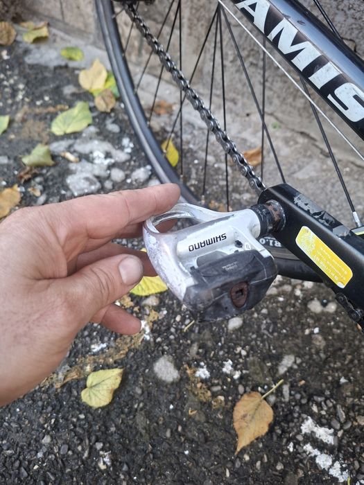 Vand/Schimb bicicleta cursiera cu furca carbon