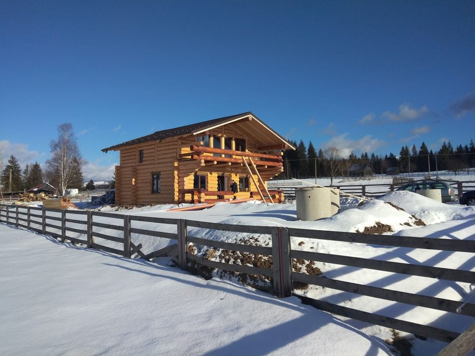 Construiesc case lemn rotund 380, € mp.bustean.