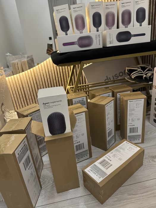 Dyson расчески