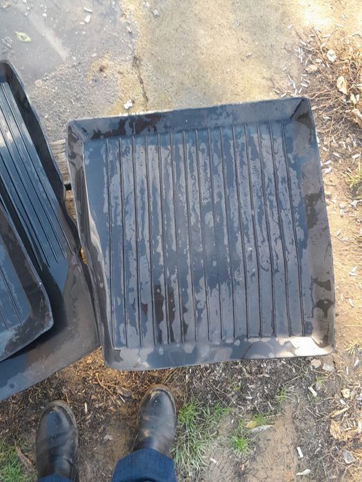 Продам увиверсальные полики