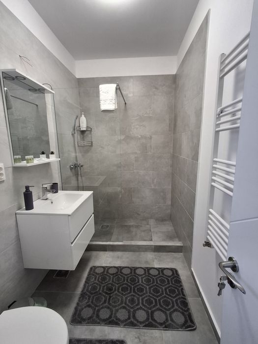 Garsoniera regim hotelier Bragadiru