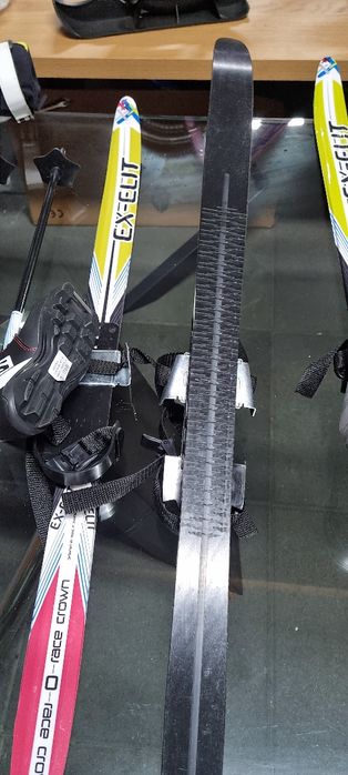 Schiuri schi fond fischer !!