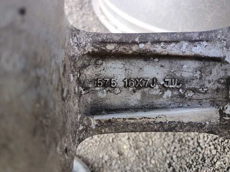 Продам легкосплавные диски на автомашину Audi