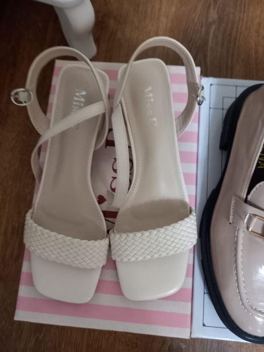 Женская обувь летняя