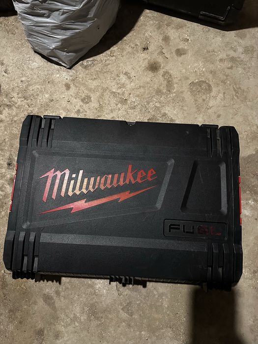 Milwaukee импакт