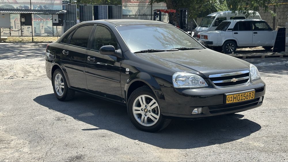 Lacetti автомат 1.8 2009 год 137000 км, краска Чистая Одни руки Бензин