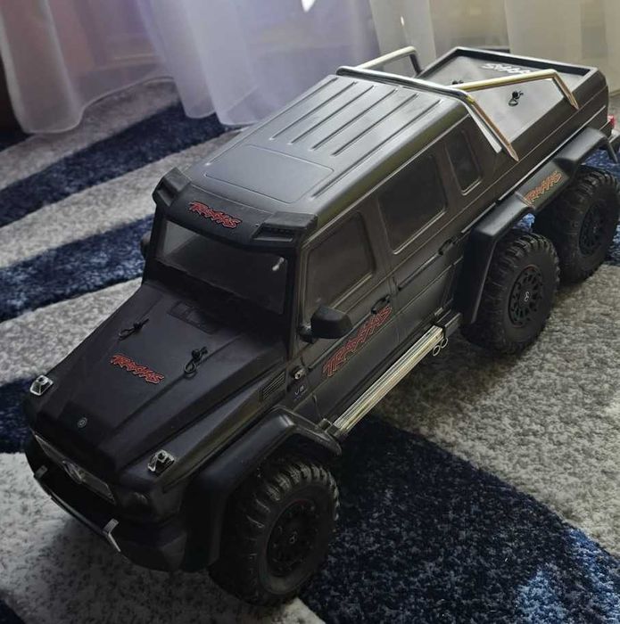 TRAXXAS Trx-6 si Bigfoot