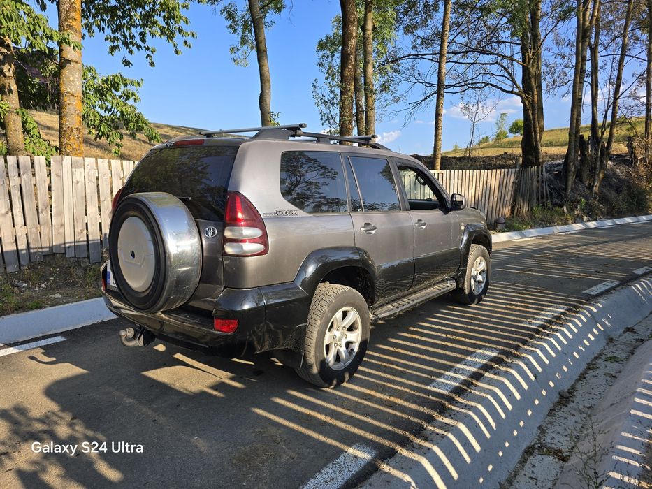 TOYOTA Land Cruiser 0 — imagine 3