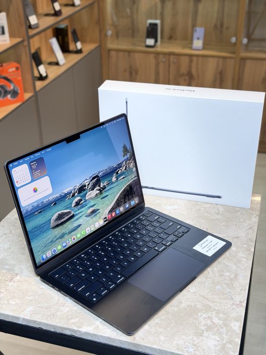 MacBook 13 M2 256GB PhoneLab