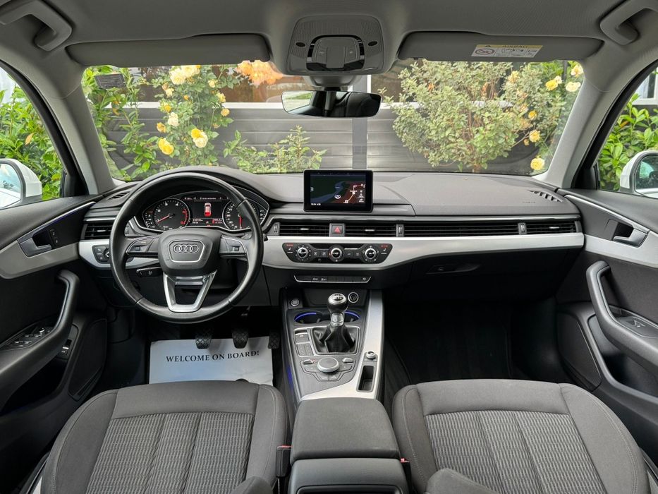 Audi A4 |Euro6|Navi|Lumini Ambientale|2.0TDI|Xenon