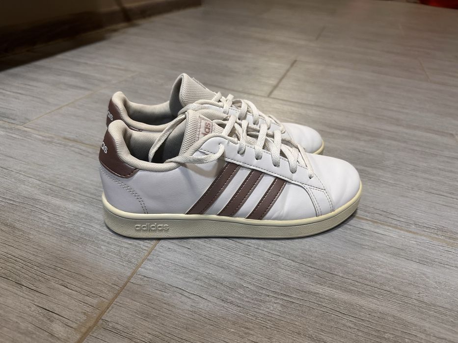 Дамски маратонки Adidas