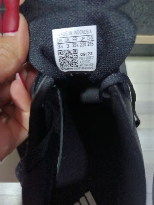 Детски маратонки Adidas 35 1/2