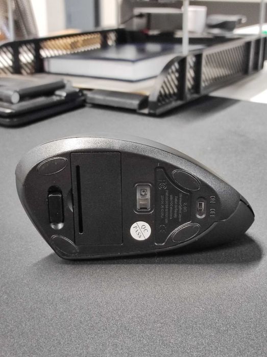 Беспроводная вертикальная мышь 2,4G 1600 точек на дюйм