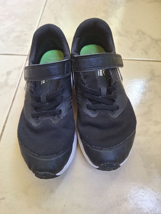 Маратонки Nike № 33