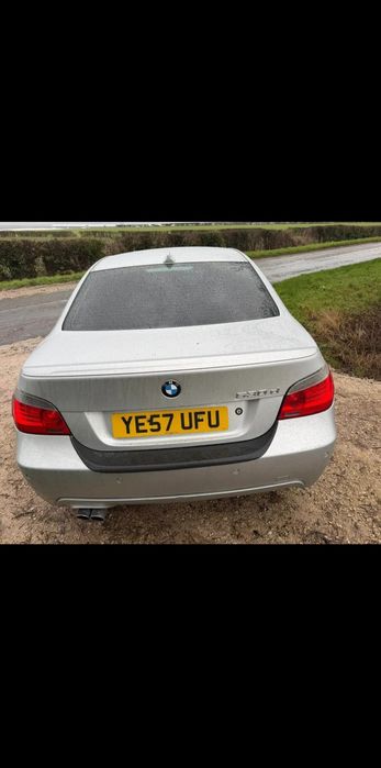 Vând urgent bmw e60 530d