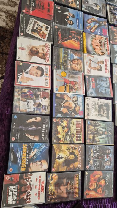 Vand dvd cu filme