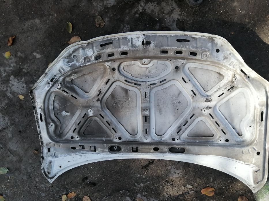 Продам капот лада гранте