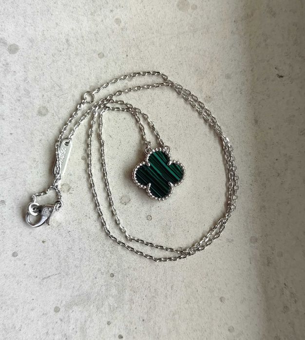 Дамско колие с детелина от зелен малахит - Van Cleef & Arpels VCA