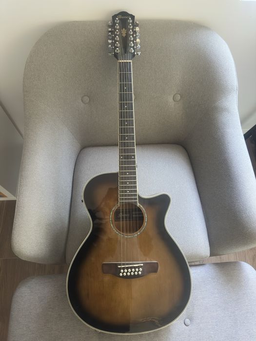 Vand chitara electro acustica Ibanez 12 corzi