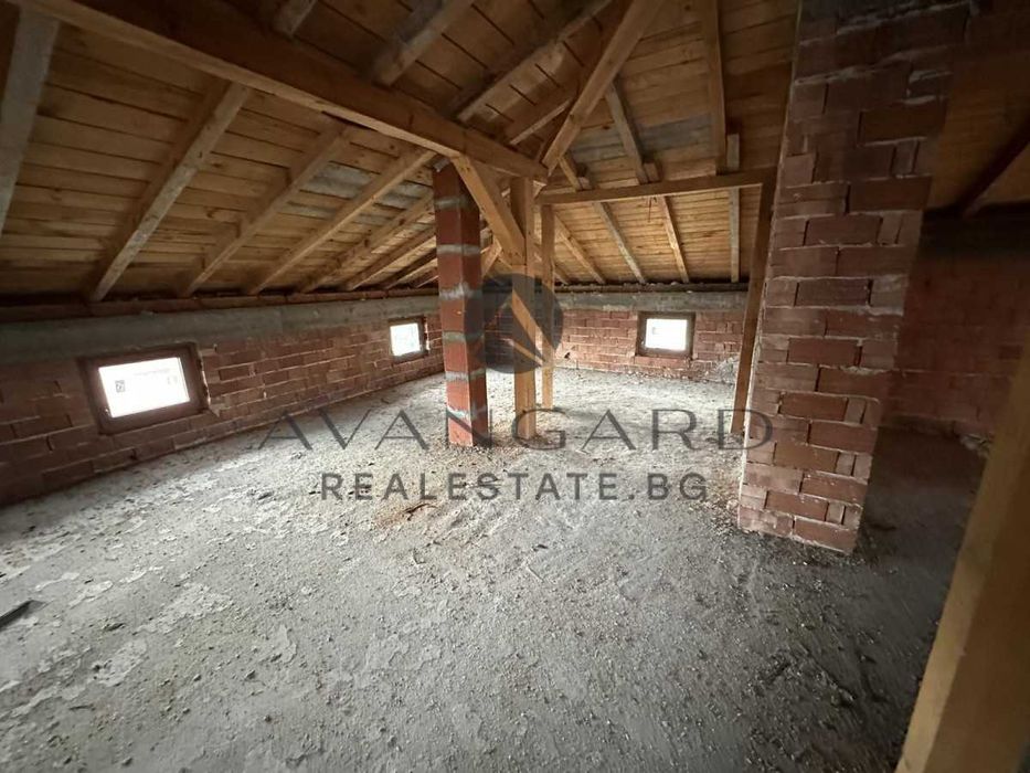 Продава се Къща в с. Царацово, Област Пловдив - 438 кв.м за 953 €/кв.м - Снимка #7