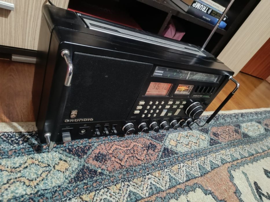 Grundig satellit profesional 600