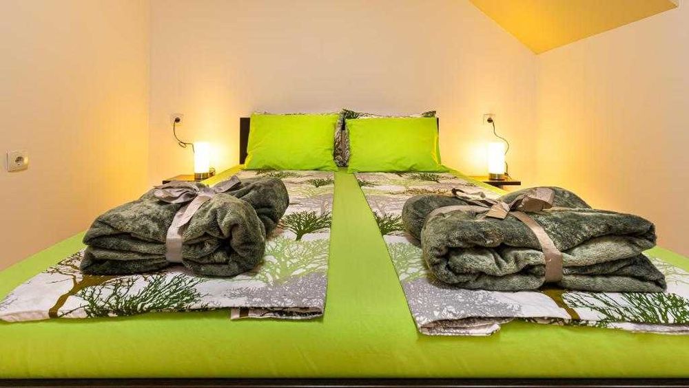 Дава се под наем Двустаен апартамент в Пловдив, Младежки Хълм - 65 кв.м за 510 € - Снимка #2