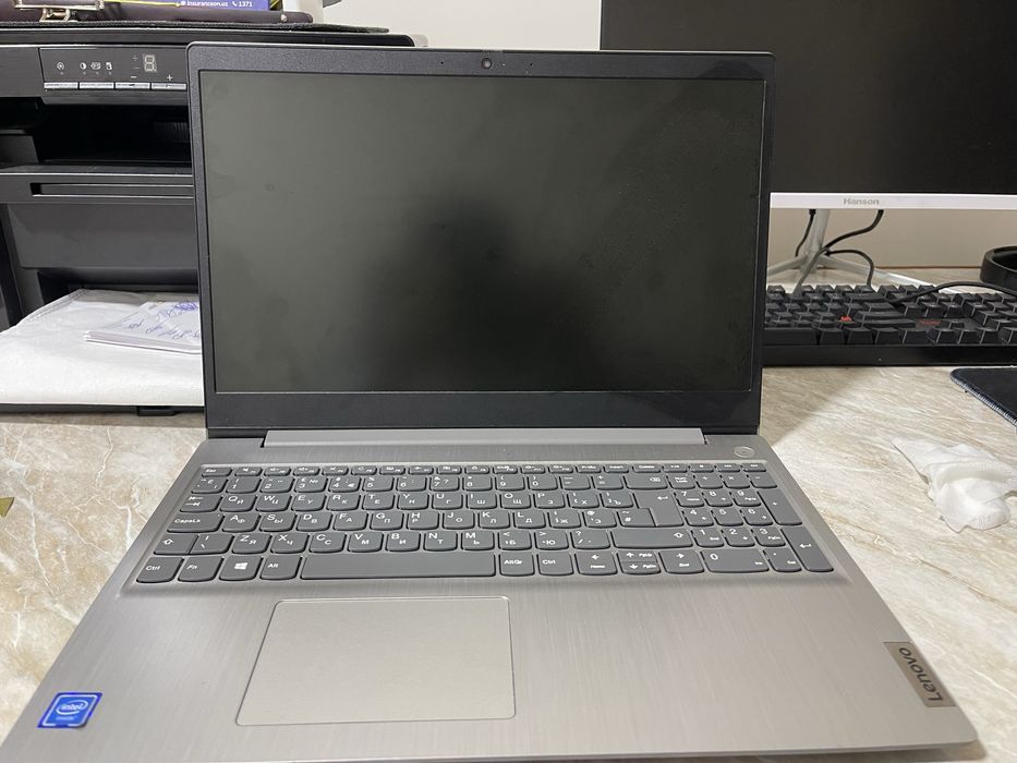 Lenovo intel 800gb sotiladi