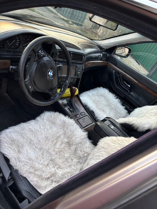 Продам БМВ е38 автомат