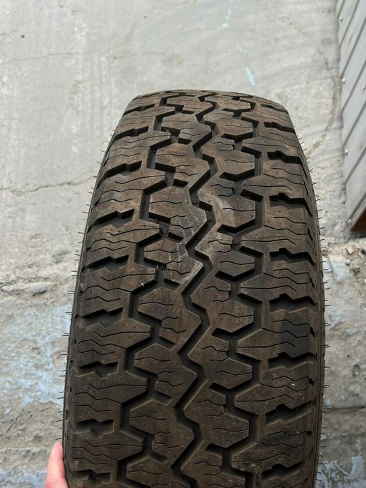 Продам автошину размер 17