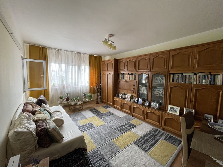 Apartament 2 camere girocului